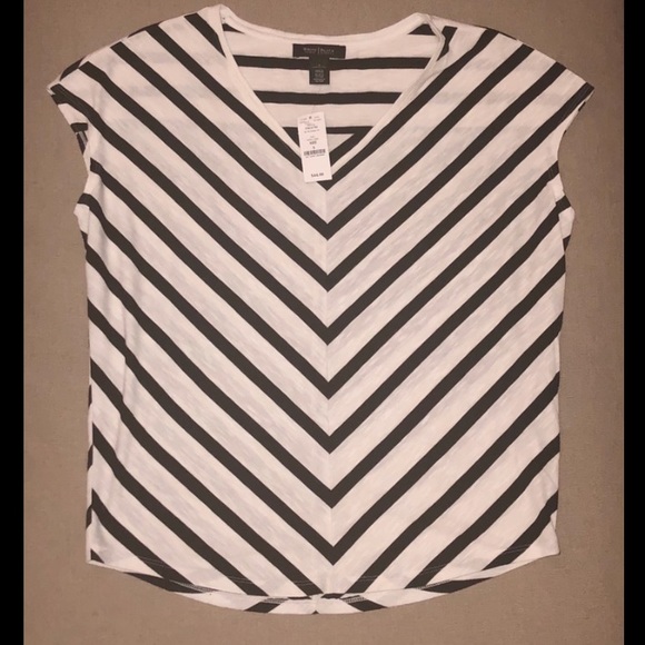 White House|Black Market Stripped Top - Picture 1 of 3